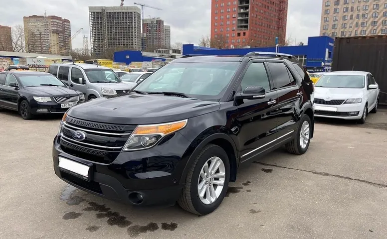 Ford Explorer V