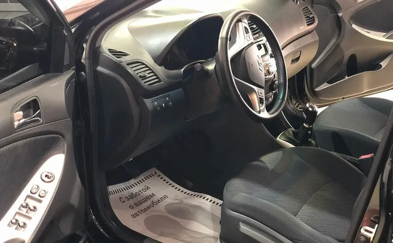 Hyundai Solaris I
