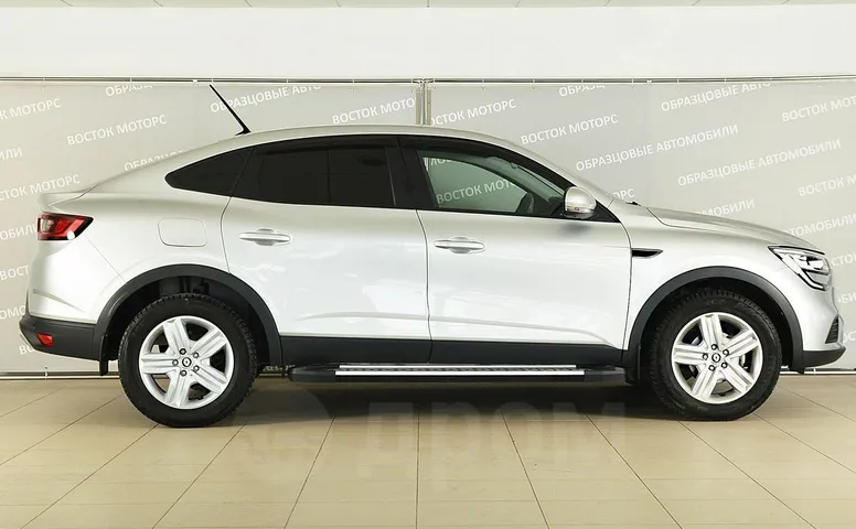 Renault Arkana, 1 поколение
