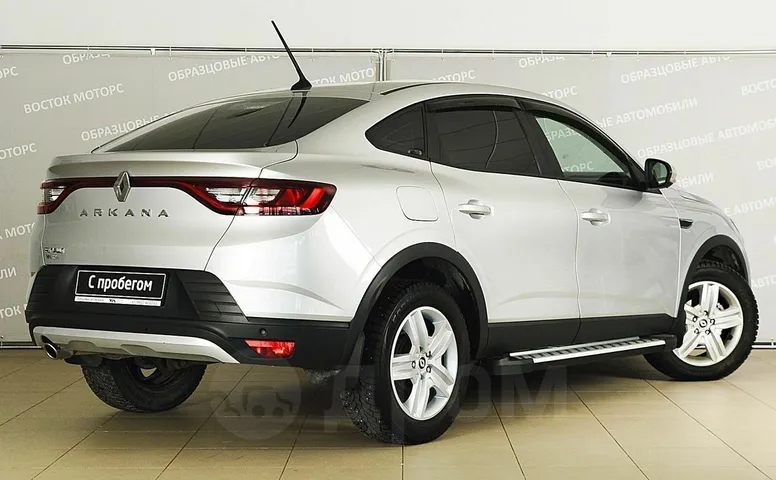 Renault Arkana, 1 поколение