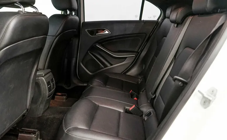 Mercedes-Benz A-Класс 200 III (W176)