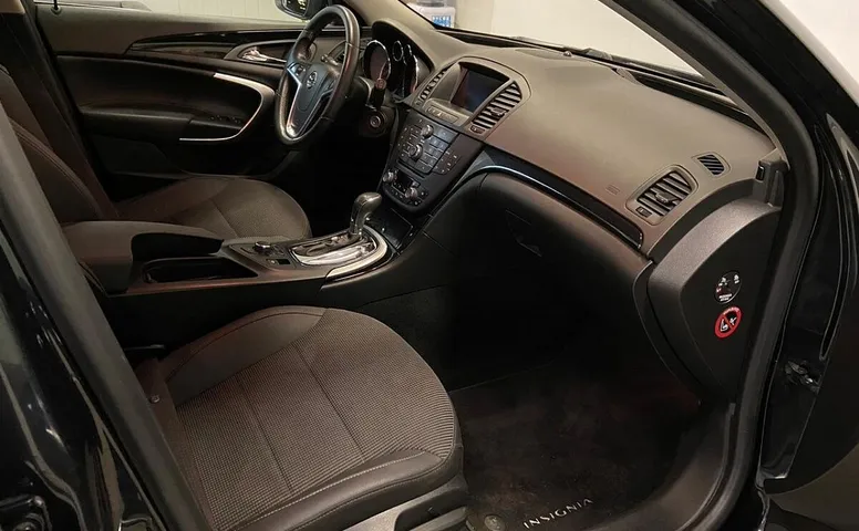 Opel Insignia I