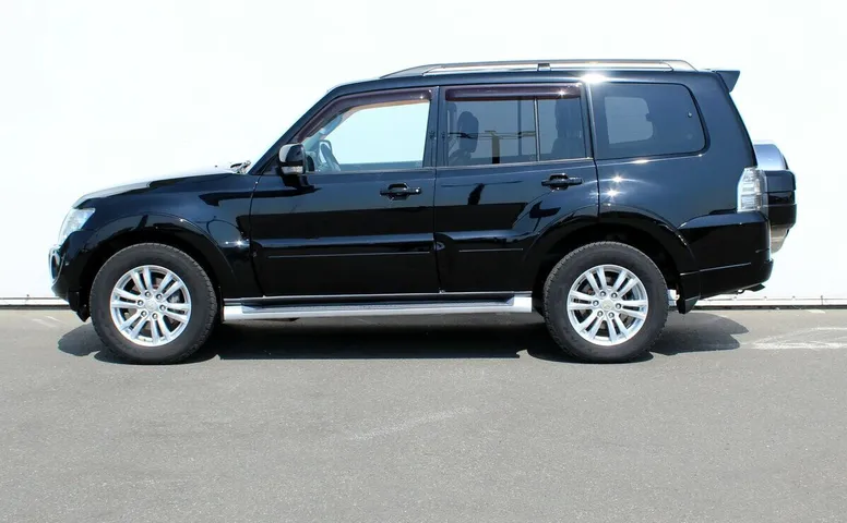 Mitsubishi Pajero IV Рестайлинг 1