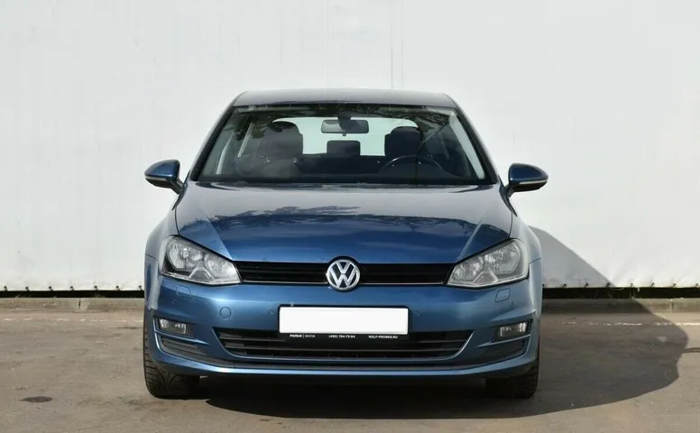 Volkswagen Golf VII