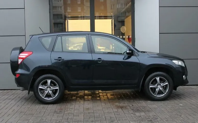Toyota Rav 4