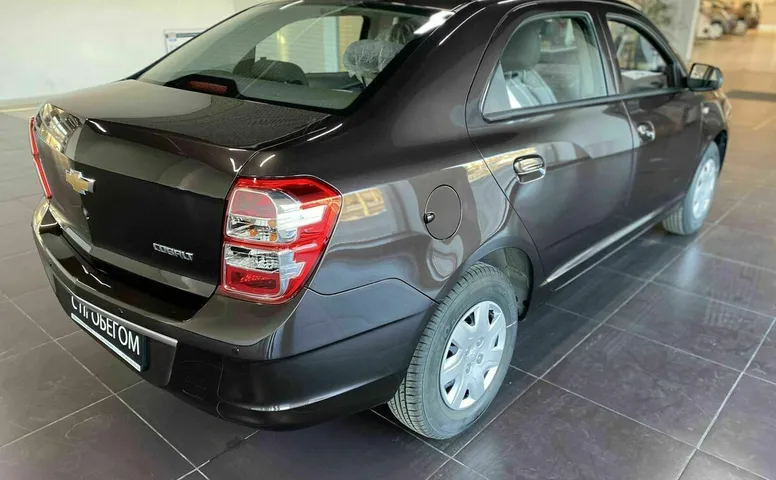 Chevrolet cobalt ii рестайлинг