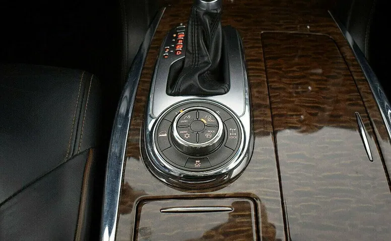 Nissan Patrol 5.6 Автомат