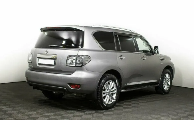 Nissan Patrol 5.6 Автомат