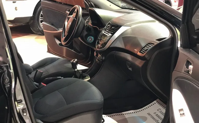 Hyundai Solaris I