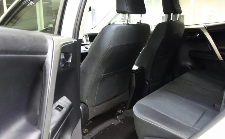 Toyota RAV 4 IV (CA40)